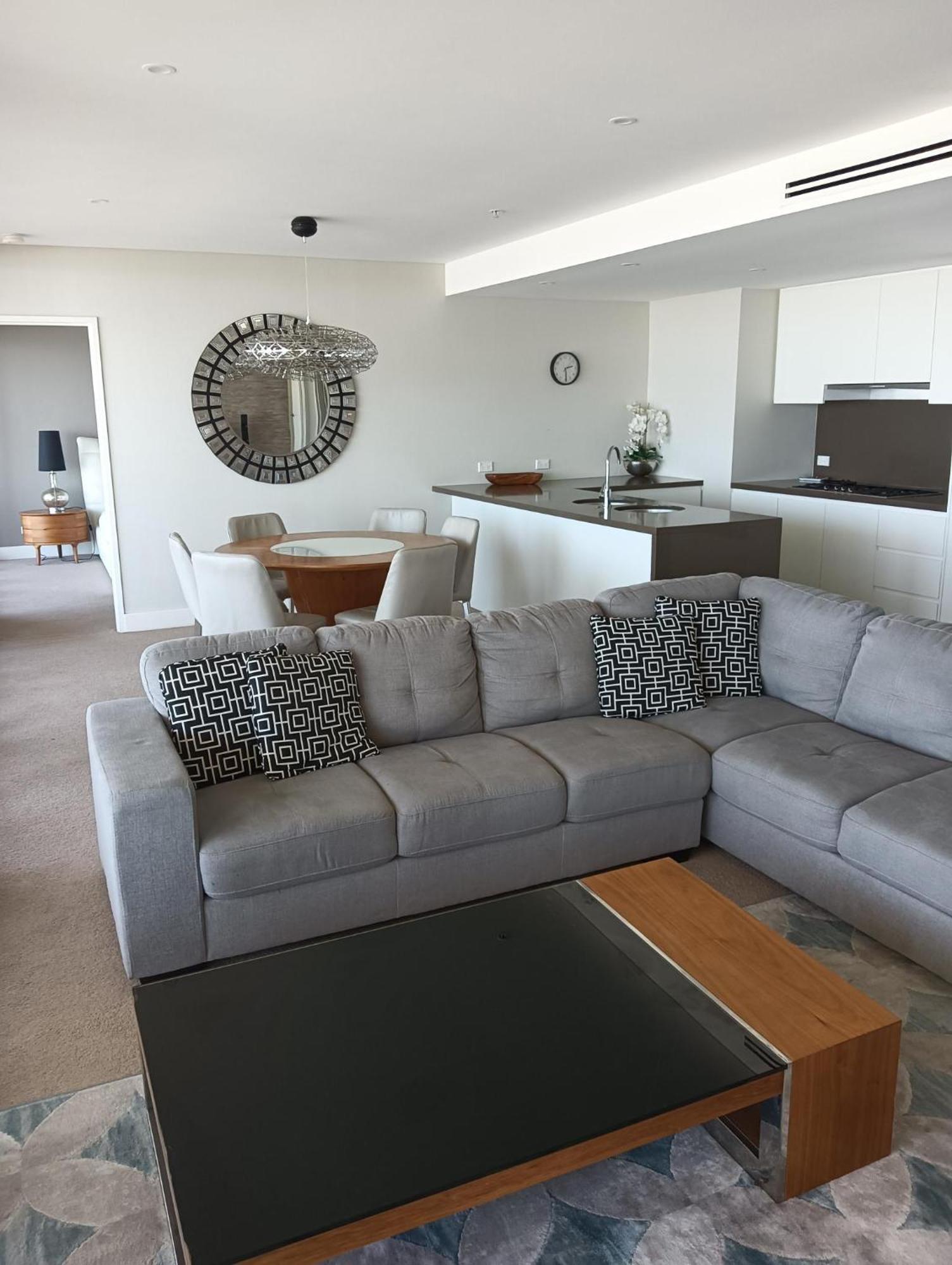 Aparthotel Kirra Surf Gold Coast