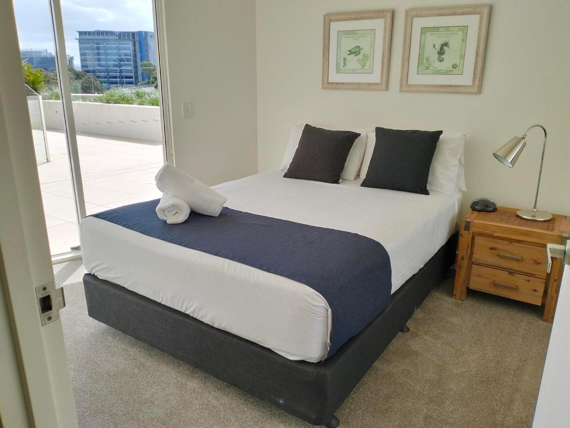 Kirra Surf 4* Gold Coast